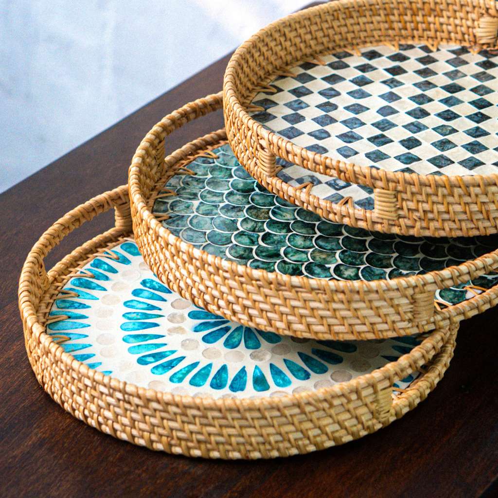 Rattan Trays Mother of Pearl